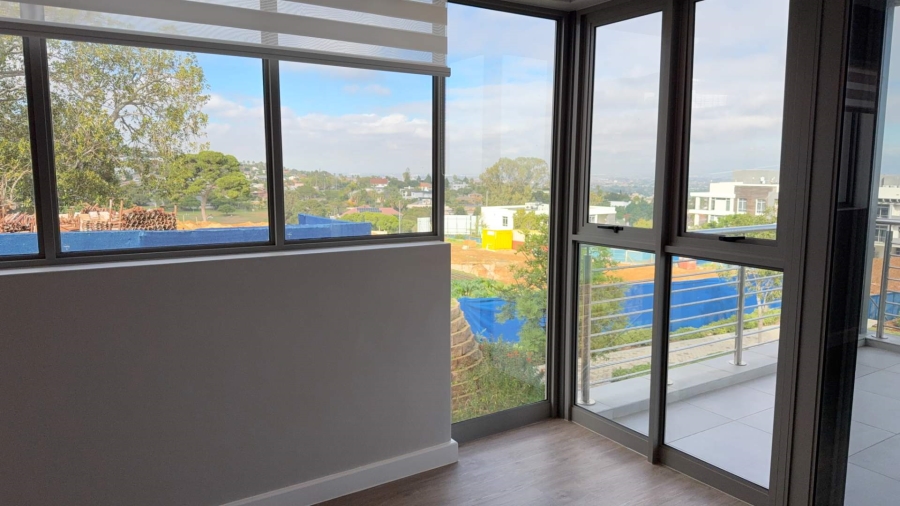 2 Bedroom Property for Sale in Plattekloof Western Cape
